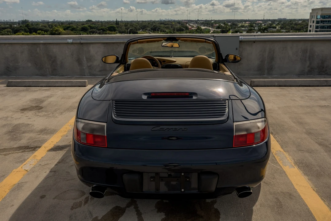 1999 Porsche 996 Carrera - Image 12 of 31
