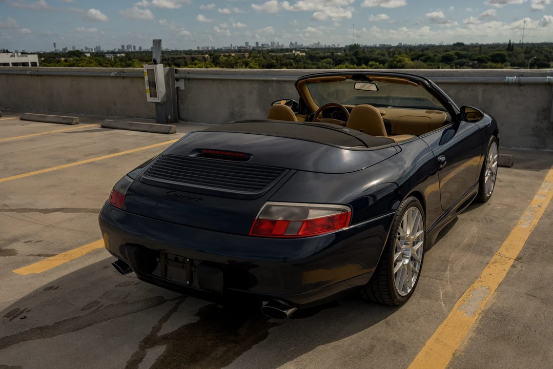 1999 Porsche 996 Carrera - Image 11 of 31