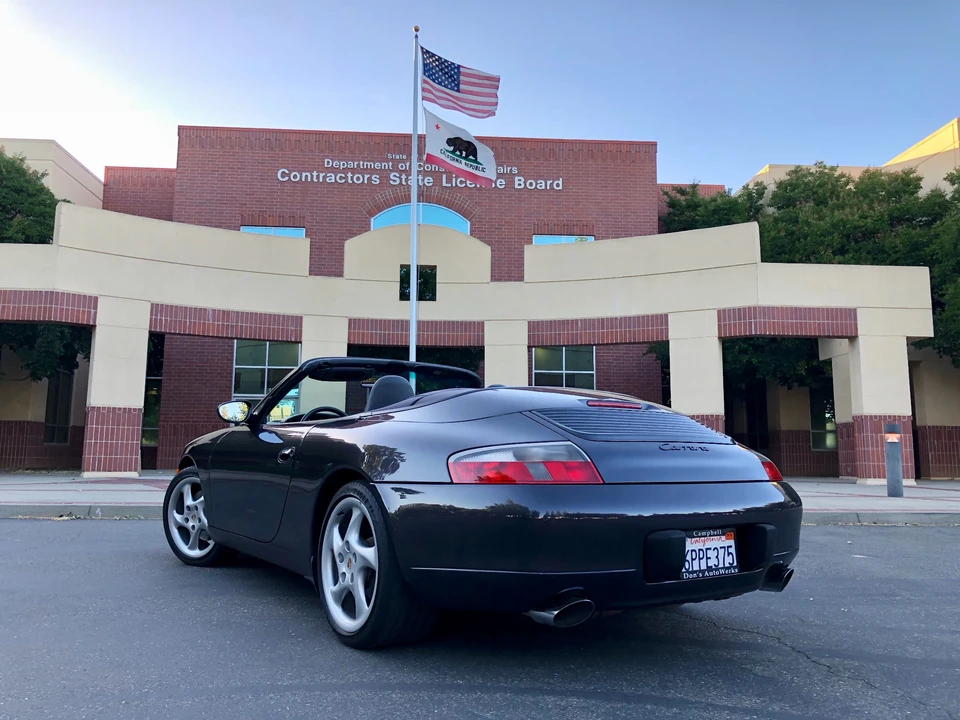 1999 Porsche 996 Carrera - Image 28 of 31