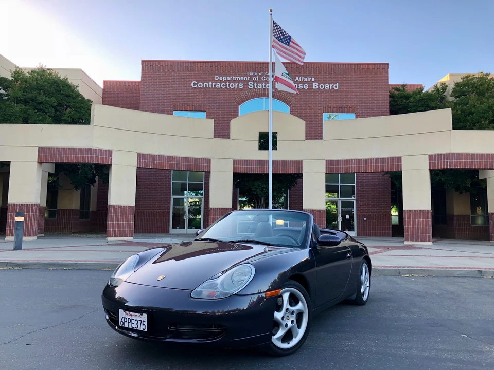 1999 Porsche 996 Carrera - Image 30 of 31