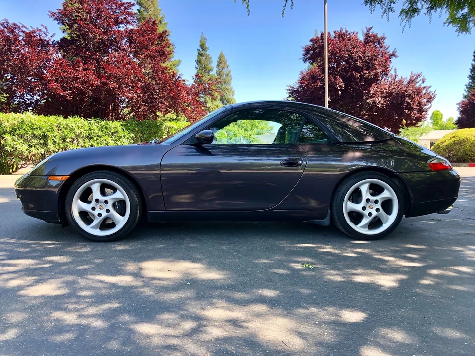 1999 Porsche 996 Carrera - Image 11 of 31