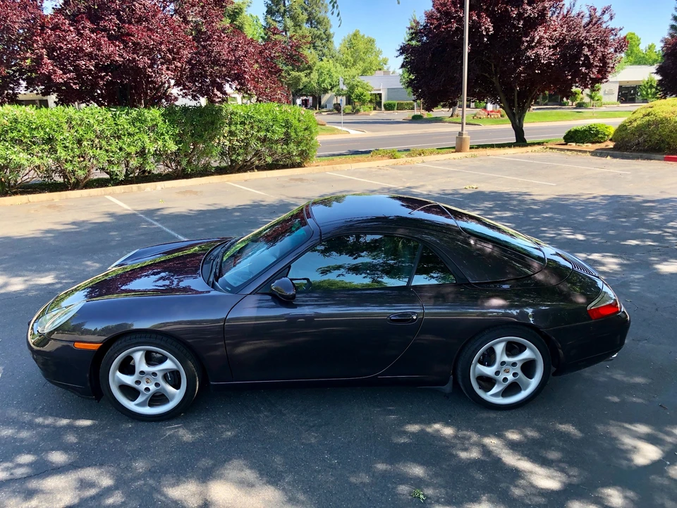 1999 Porsche 996 Carrera - Image 9 of 31
