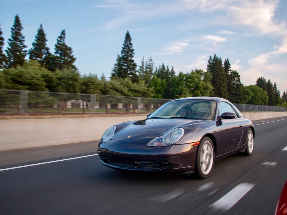1999 Porsche 996 Carrera - Image 8 of 31