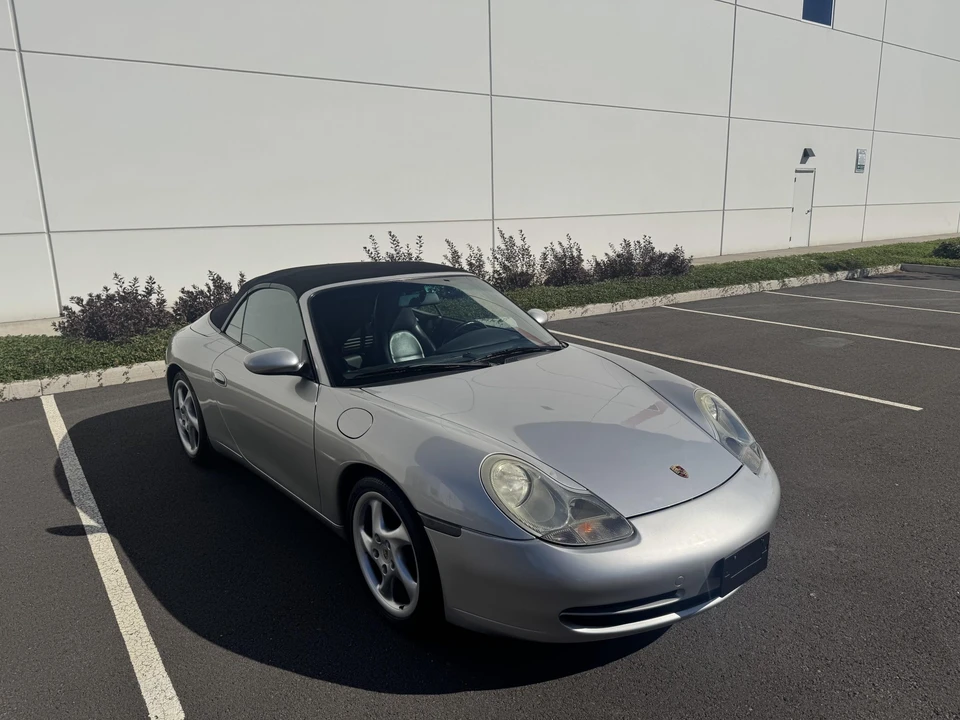 1999 Porsche 996 Carrera - Image 30 of 31