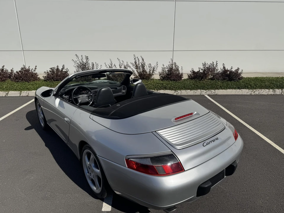 1999 Porsche 996 Carrera - Image 26 of 31