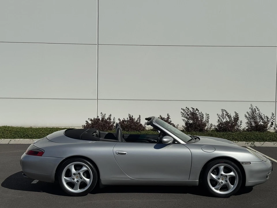 1999 Porsche 996 Carrera - Image 14 of 31