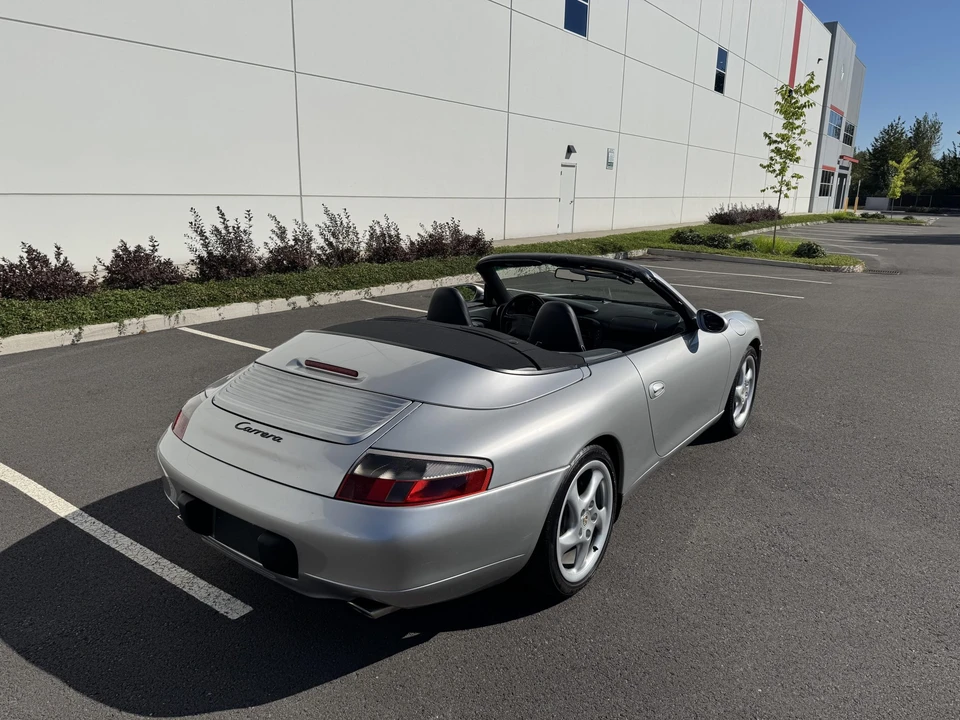 1999 Porsche 996 Carrera - Image 15 of 31