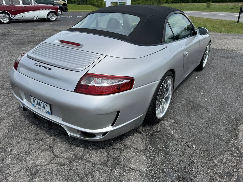 1999 Porsche 996 Carrera - Image 22 of 31