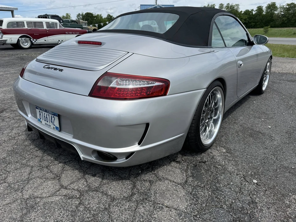 1999 Porsche 996 Carrera - Image 23 of 31