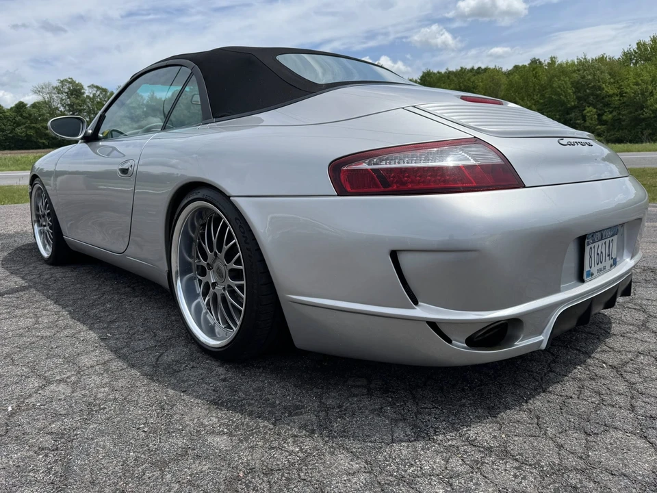 1999 Porsche 996 Carrera - Image 28 of 31