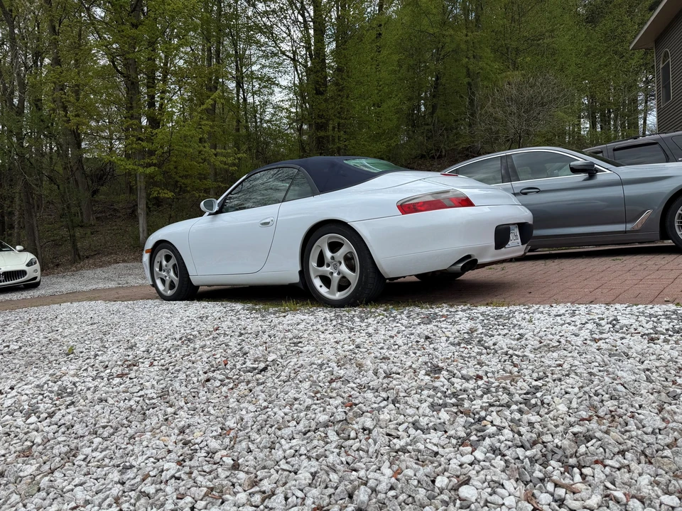 1999 Porsche 996 Carrera - Image 24 of 31