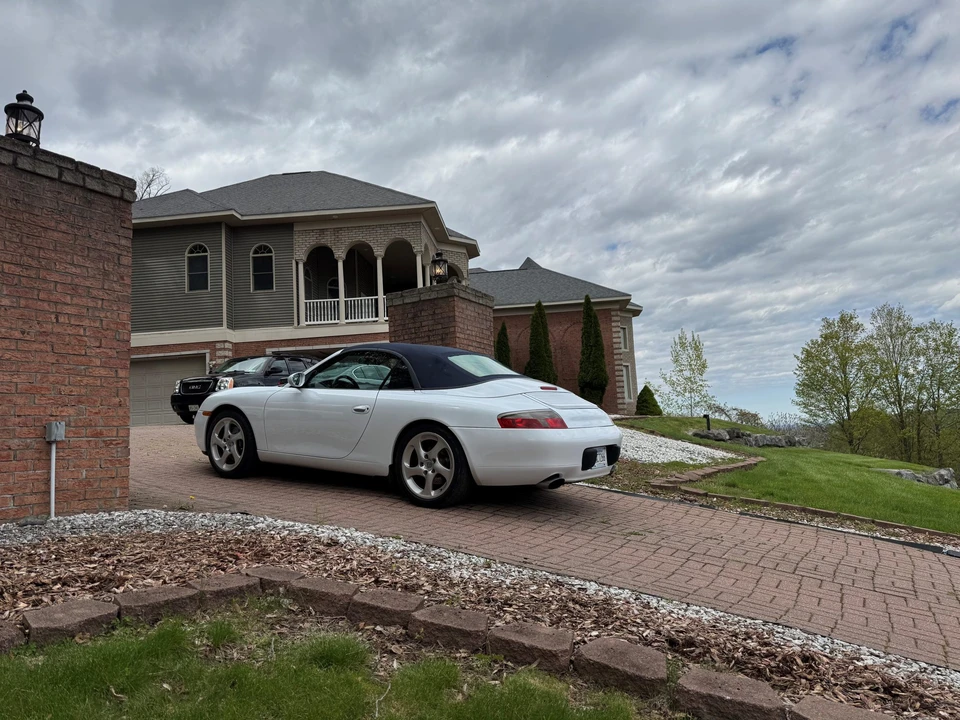 1999 Porsche 996 Carrera - Image 23 of 31