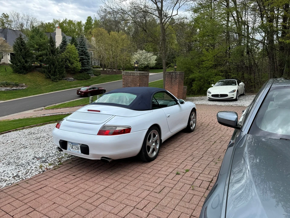 1999 Porsche 996 Carrera - Image 28 of 31