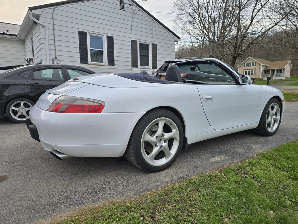 1999 Porsche 996 Carrera - Image 15 of 31