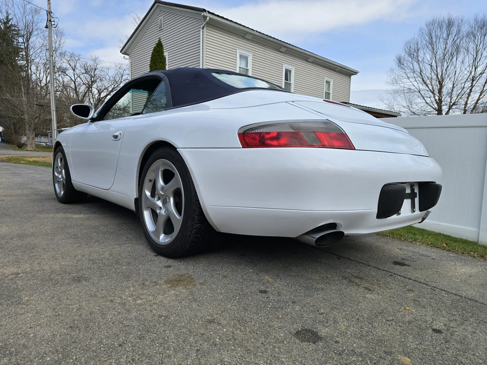 1999 Porsche 996 Carrera - Image 10 of 31