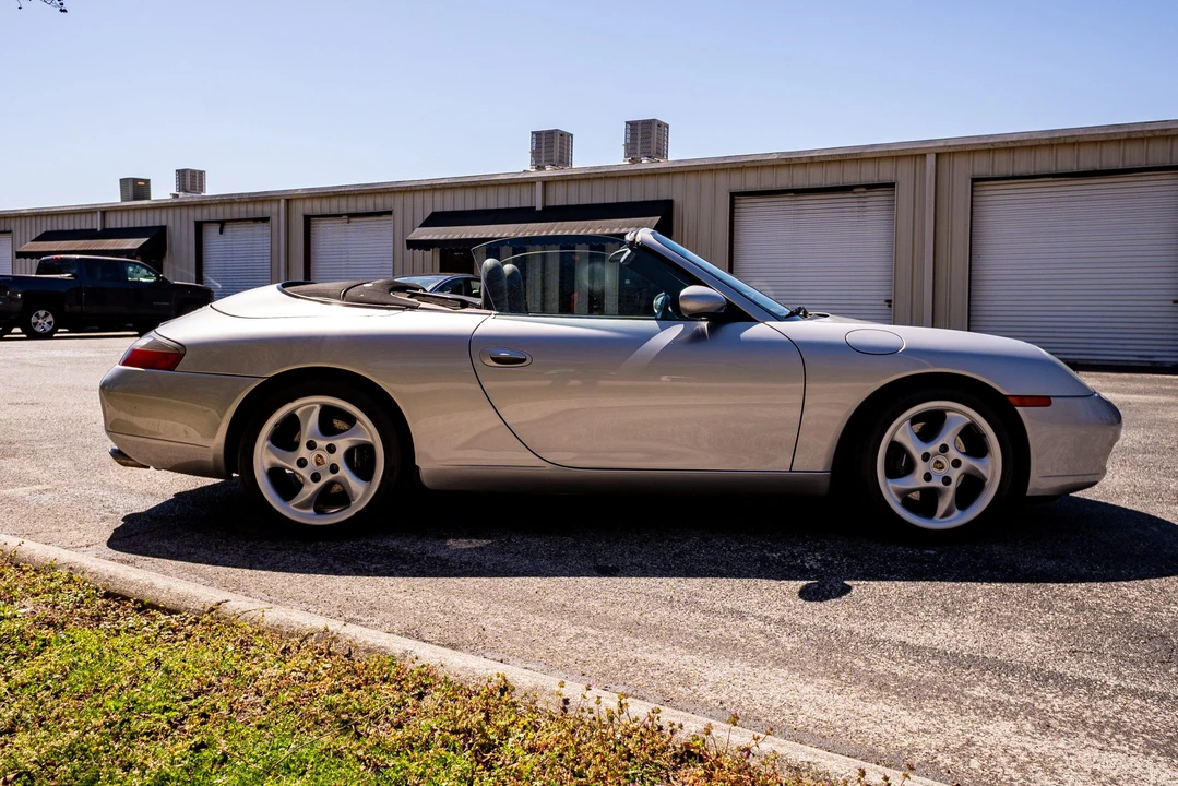 1999 Porsche 996 Carrera - Image 6 of 31