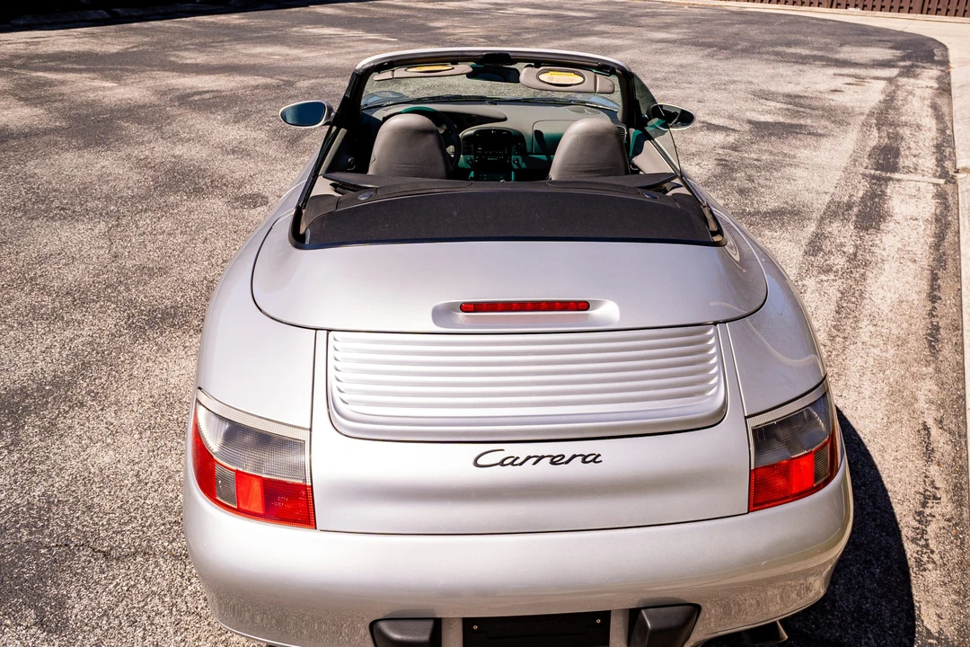 1999 Porsche 996 Carrera - Image 9 of 31