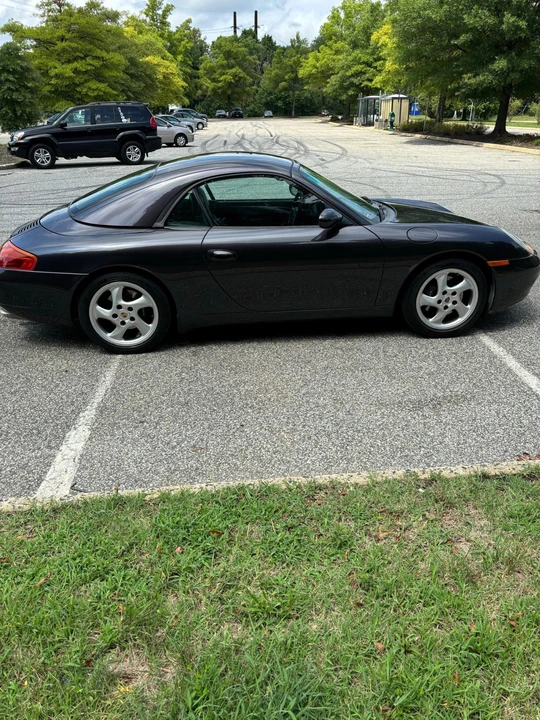 1999 Porsche 996 Carrera - Image 10 of 31