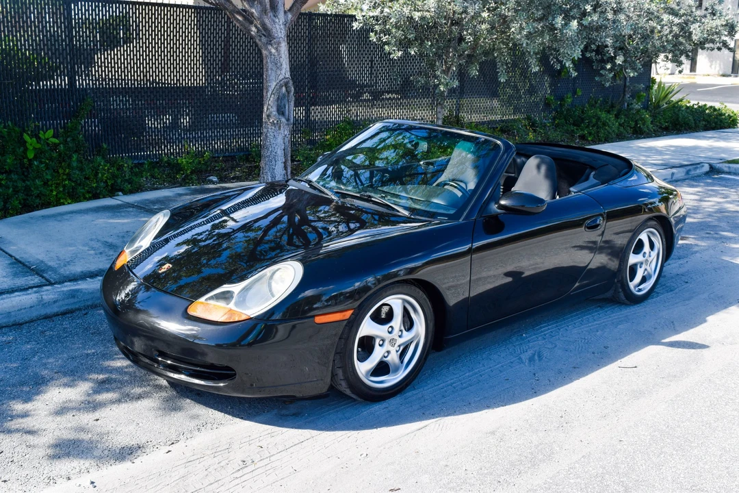 1999 Porsche 996 Carrera - Image 15 of 31