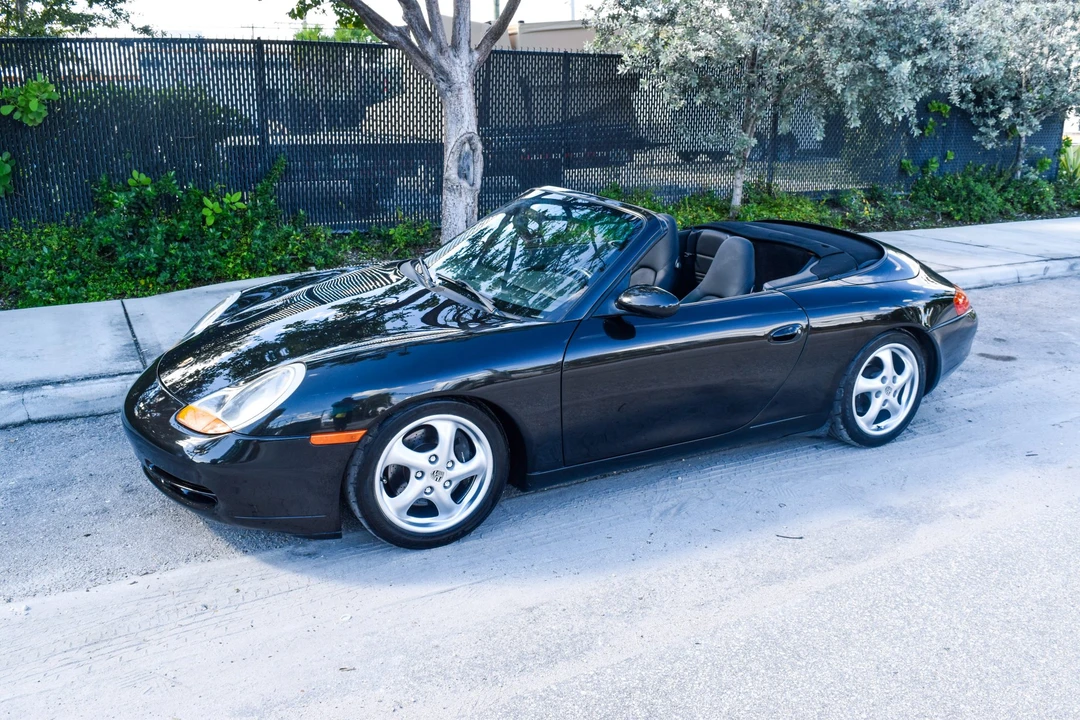 1999 Porsche 996 Carrera - Image 20 of 31