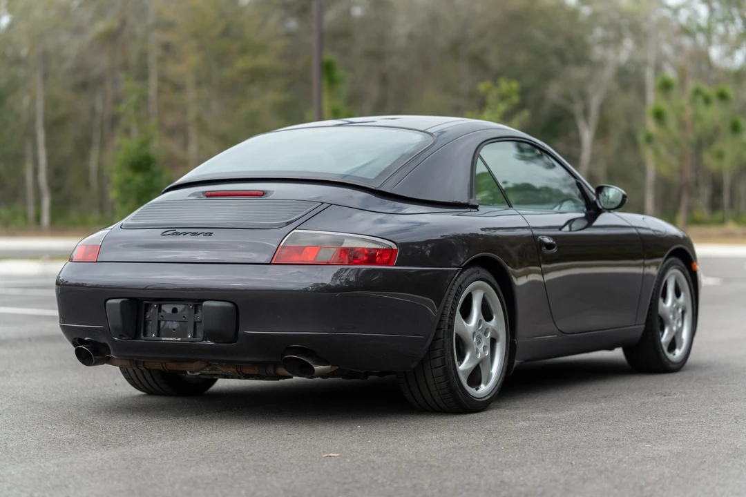 1999 Porsche 996 Carrera - Image 12 of 31