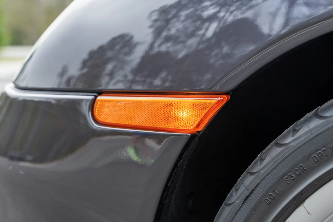 1999 Porsche 996 Carrera - Image 25 of 31
