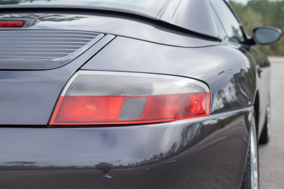 1999 Porsche 996 Carrera - Image 24 of 31