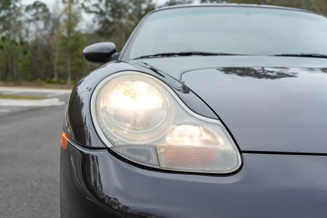 1999 Porsche 996 Carrera - Image 18 of 31