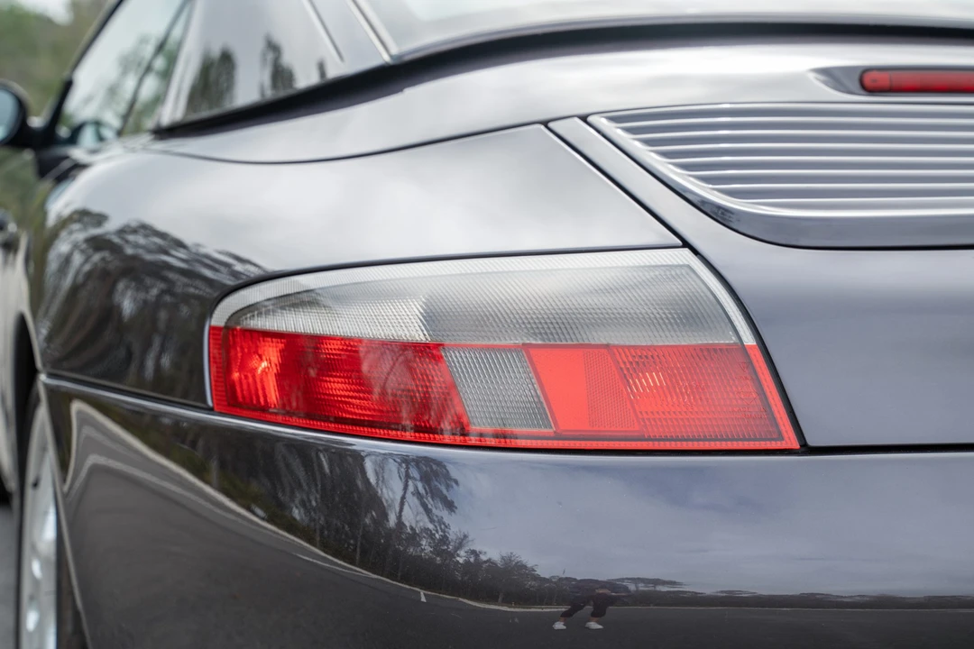 1999 Porsche 996 Carrera - Image 23 of 31