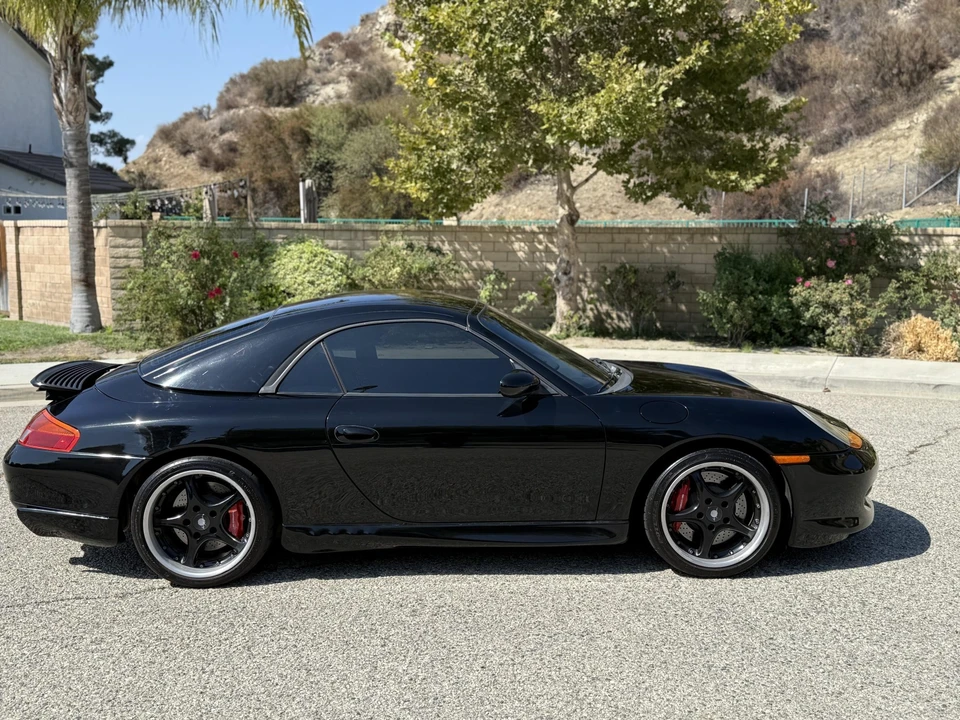 1999 Porsche 996 Carrera - Image 16 of 31