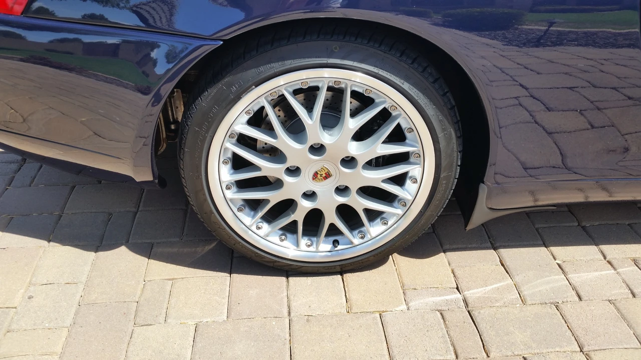 1999 Porsche 996 Carrera - Image 25 of 31
