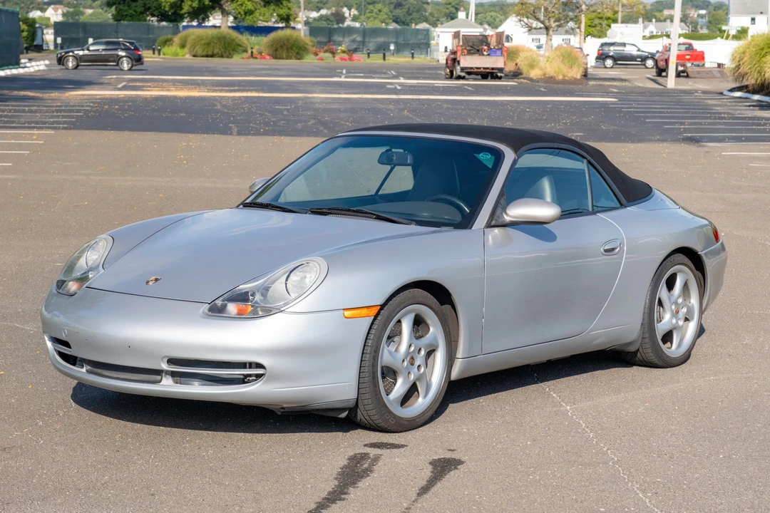 1999 Porsche 996 Carrera - Image 9 of 31