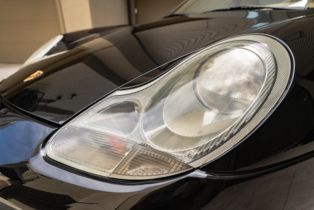 1999 Porsche 996 Carrera - Image 22 of 31
