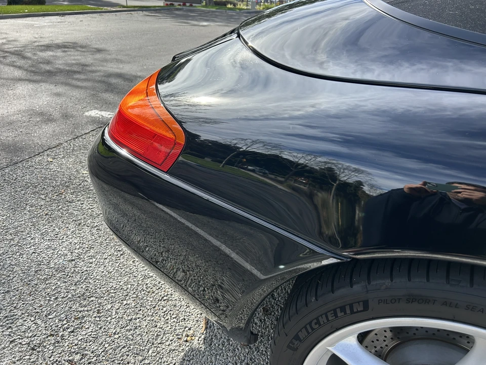 1999 Porsche 996 Carrera - Image 30 of 31