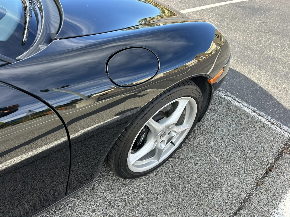 1999 Porsche 996 Carrera - Image 24 of 31