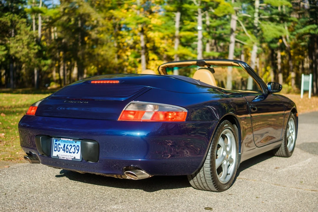 1999 Porsche 996 Carrera - Image 30 of 31
