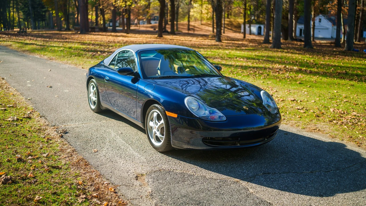 1999 Porsche 996 Carrera - Image 14 of 31