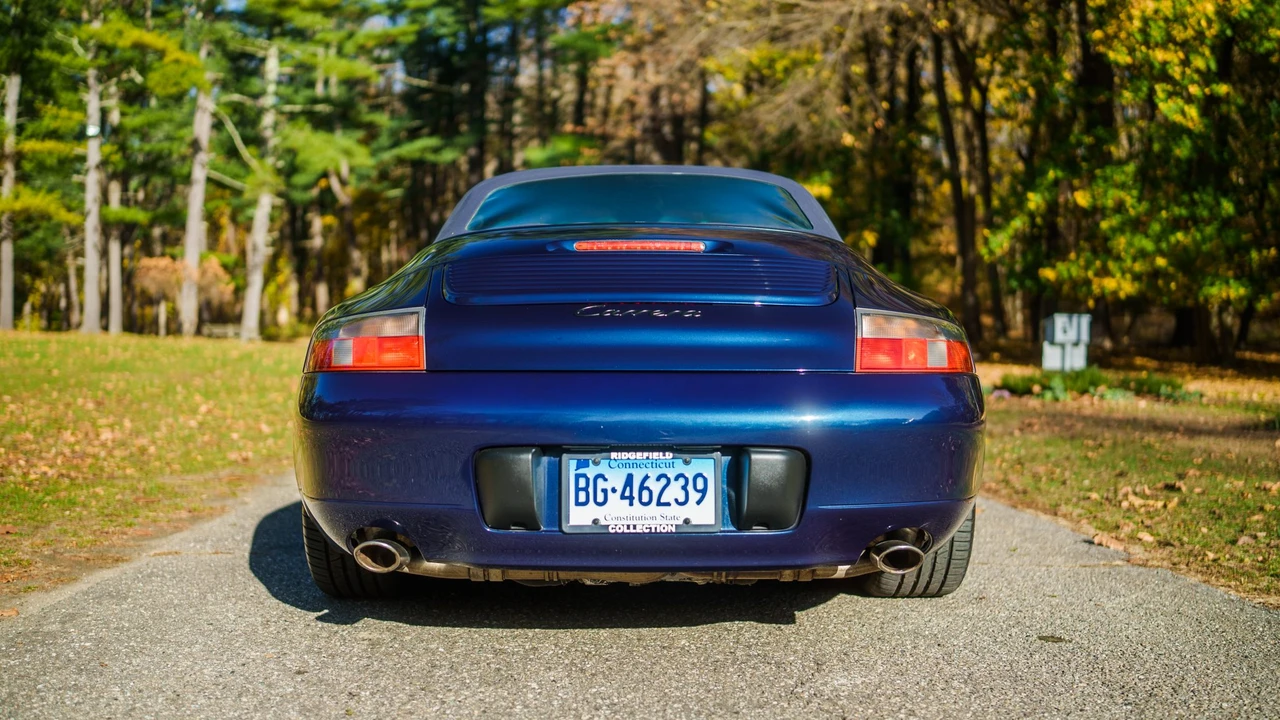 1999 Porsche 996 Carrera - Image 8 of 31