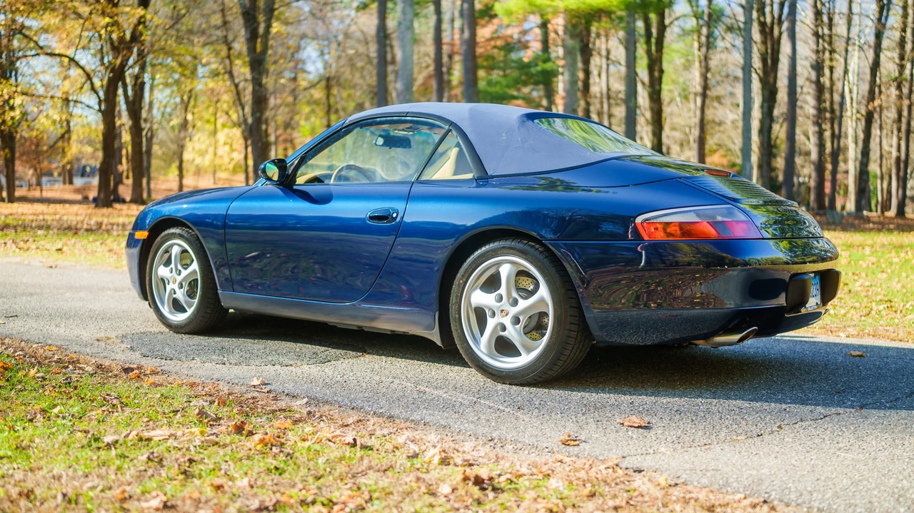 1999 Porsche 996 Carrera - Image 6 of 31