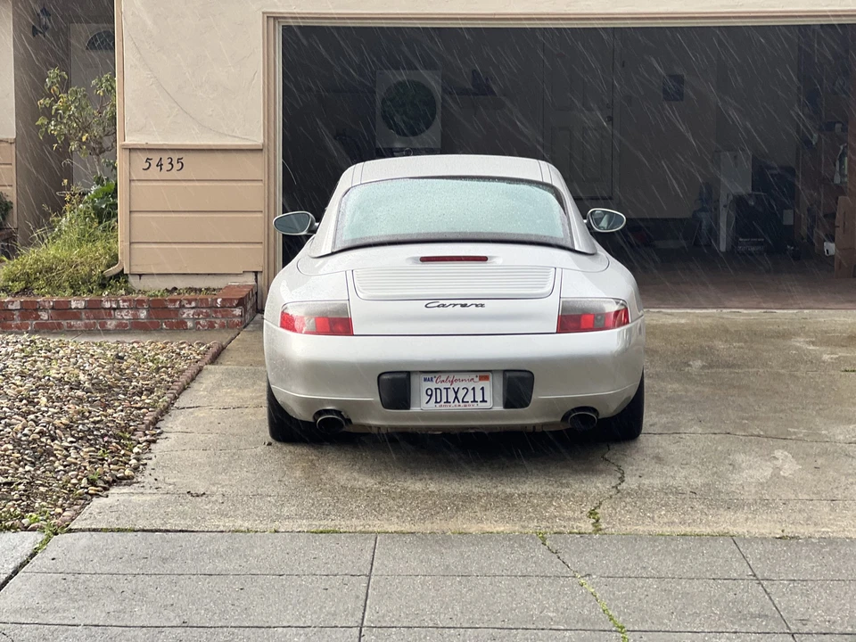 1999 Porsche 996 Carrera - Image 12 of 31