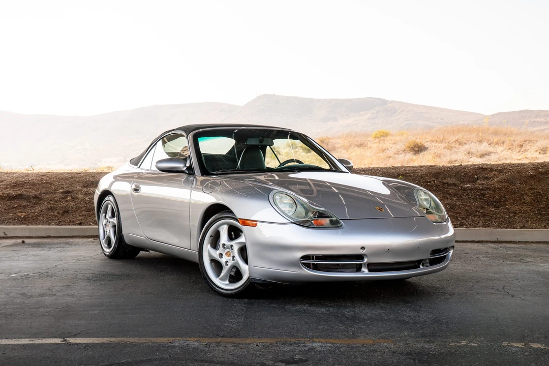 1999 Porsche 996 Carrera - Image 16 of 31