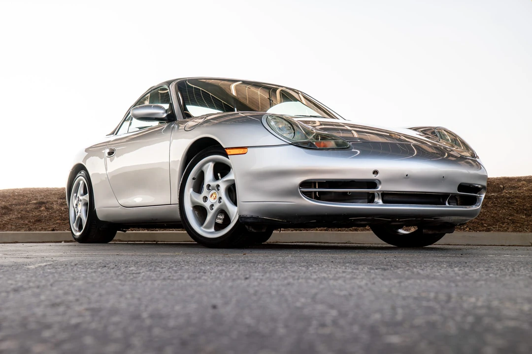 1999 Porsche 996 Carrera - Image 22 of 31