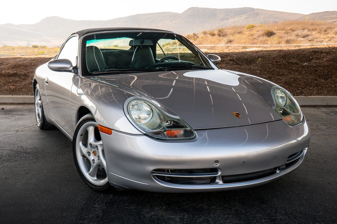 1999 Porsche 996 Carrera - Image 11 of 31