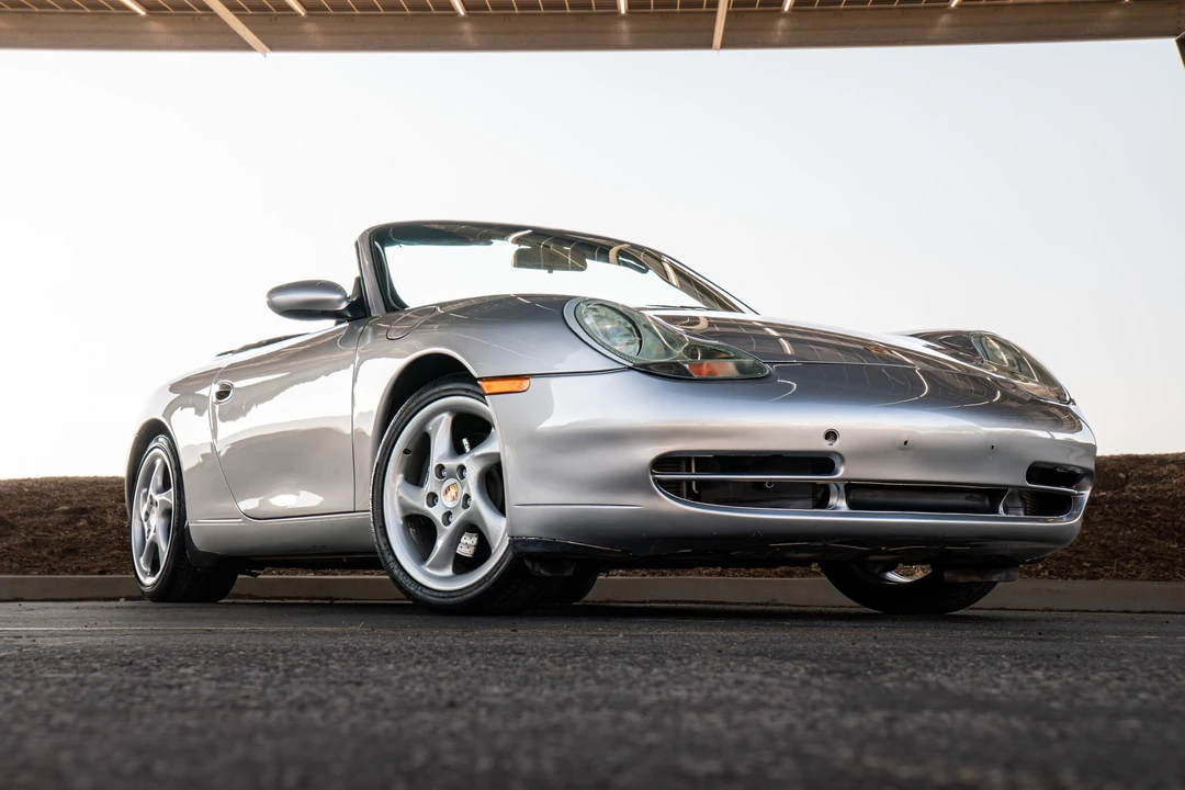 1999 Porsche 996 Carrera - Image 28 of 31