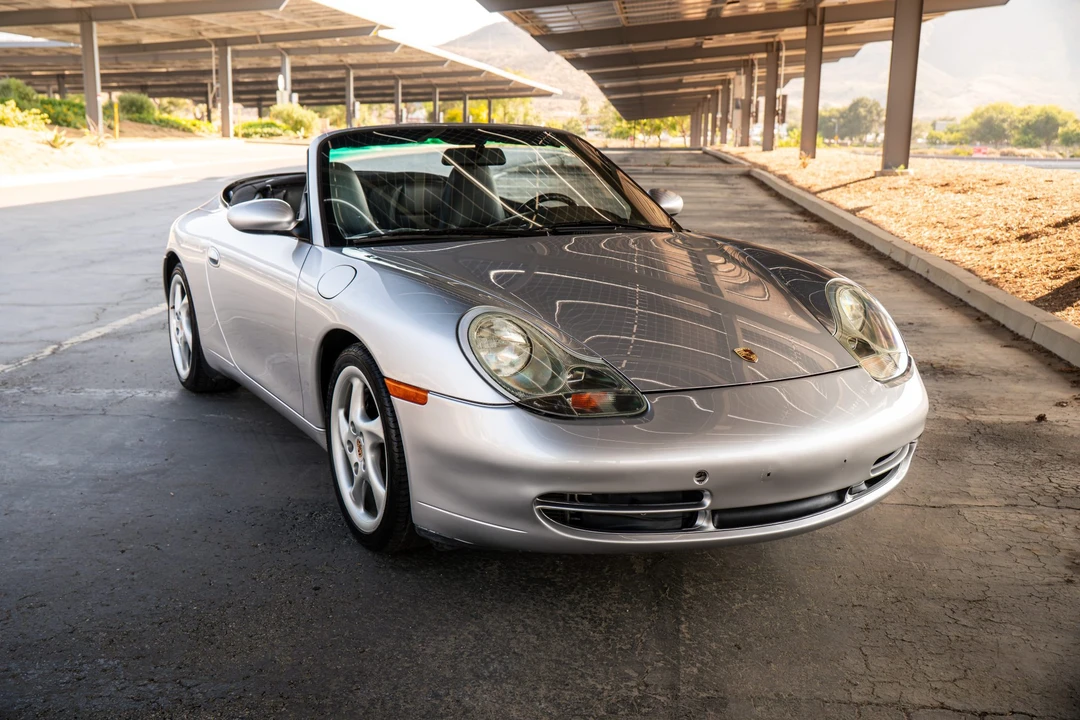1999 Porsche 996 Carrera - Image 12 of 31
