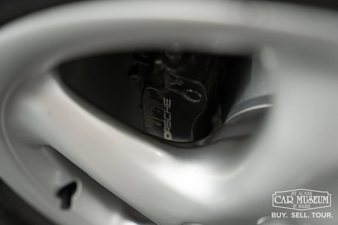 1999 Porsche 996 Carrera - Image 19 of 31
