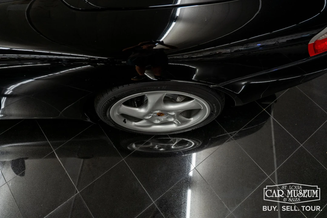 1999 Porsche 996 Carrera - Image 15 of 31