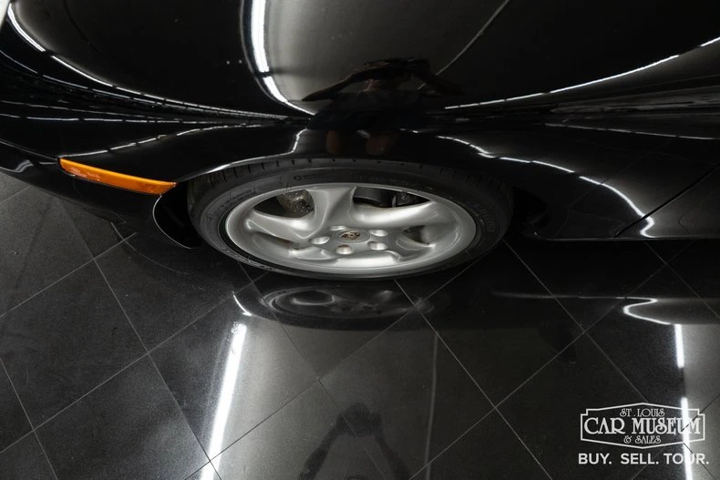1999 Porsche 996 Carrera - Image 8 of 20