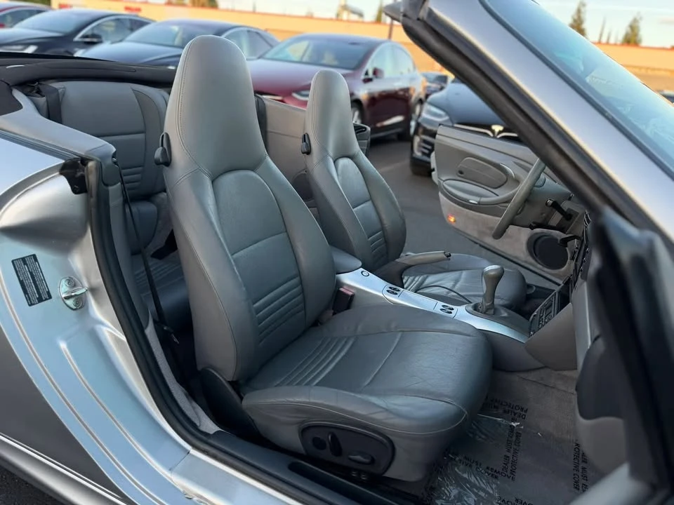 1999 Porsche 996 Carrera - Image 10 of 20