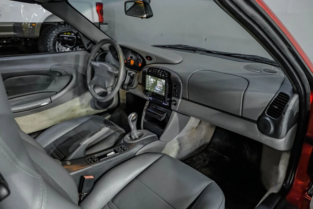 1999 Porsche 996 Carrera - Image 20 of 31